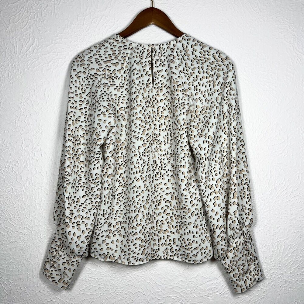 Express Leopard Animal Print Women's XS Black Tan Button Sleeve Cuff Flowy Top - Picture 2 of 12